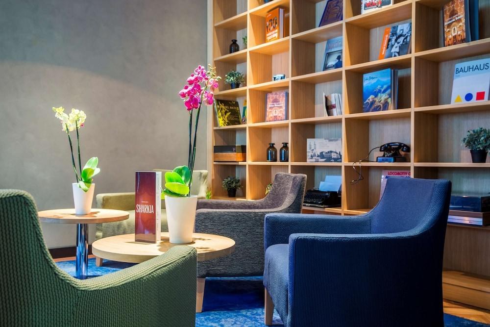 Park Inn By Radisson Bucharest Hotel And Residence photo 2