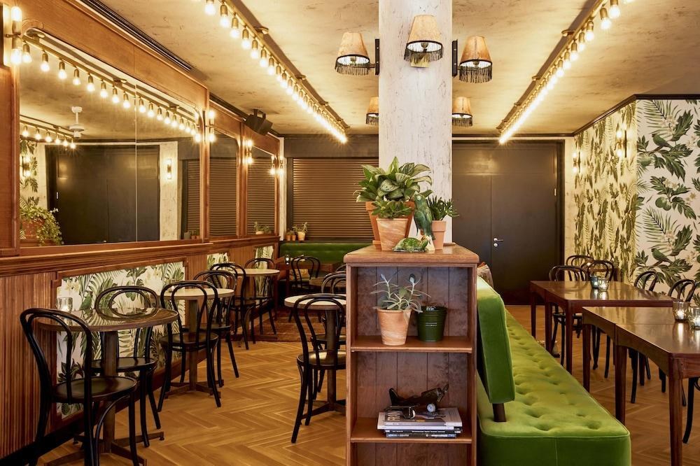 MAX BROWN MIDTOWN photo 3