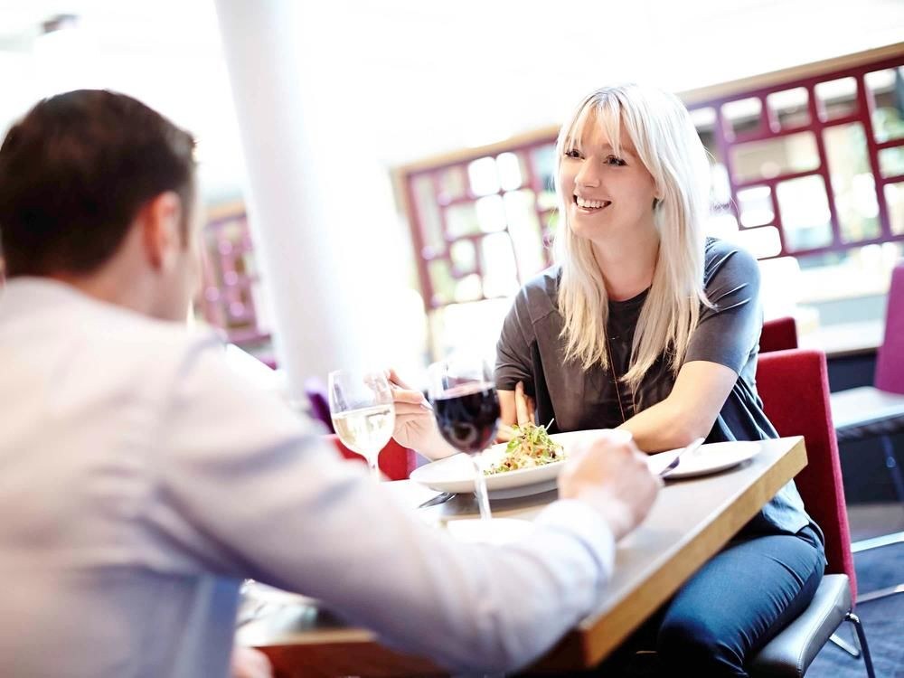NOVOTEL LONDON HEATHROW