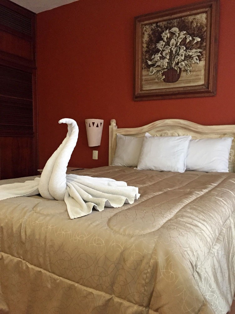 HACIENDA SAN MIGUEL HOTEL & SUITES