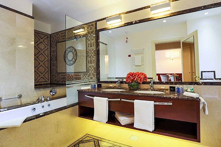 HOTEL INTERNATIONAL IASI photo 3