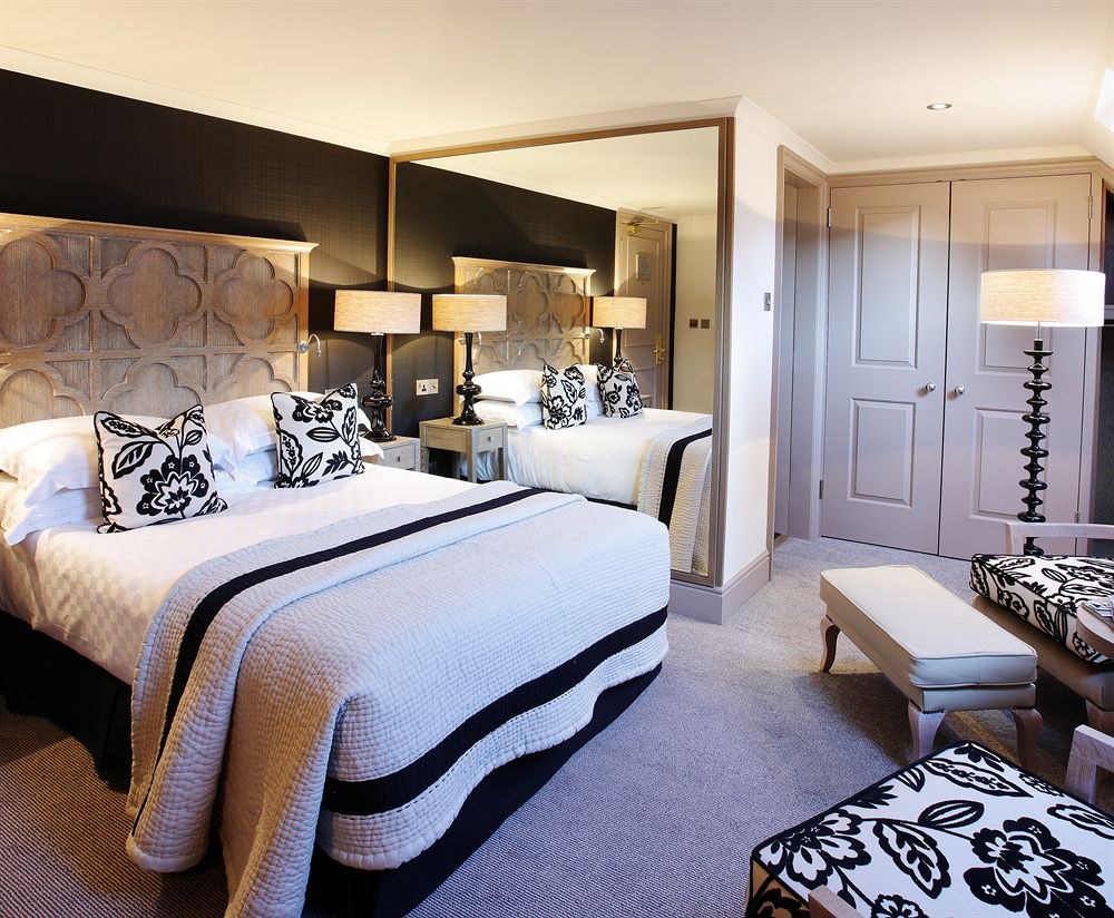 THE BLOOMSBURY HOTEL
