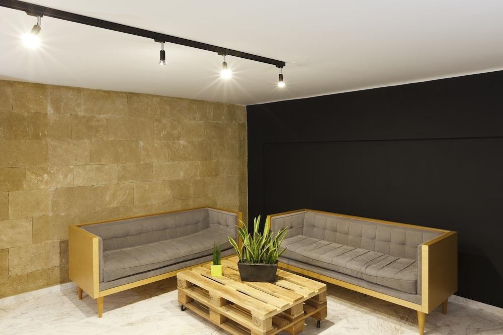 Butterfly Boutique Hotel photo 2