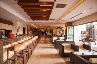 DIAMOND BEACH HOTEL photo 2