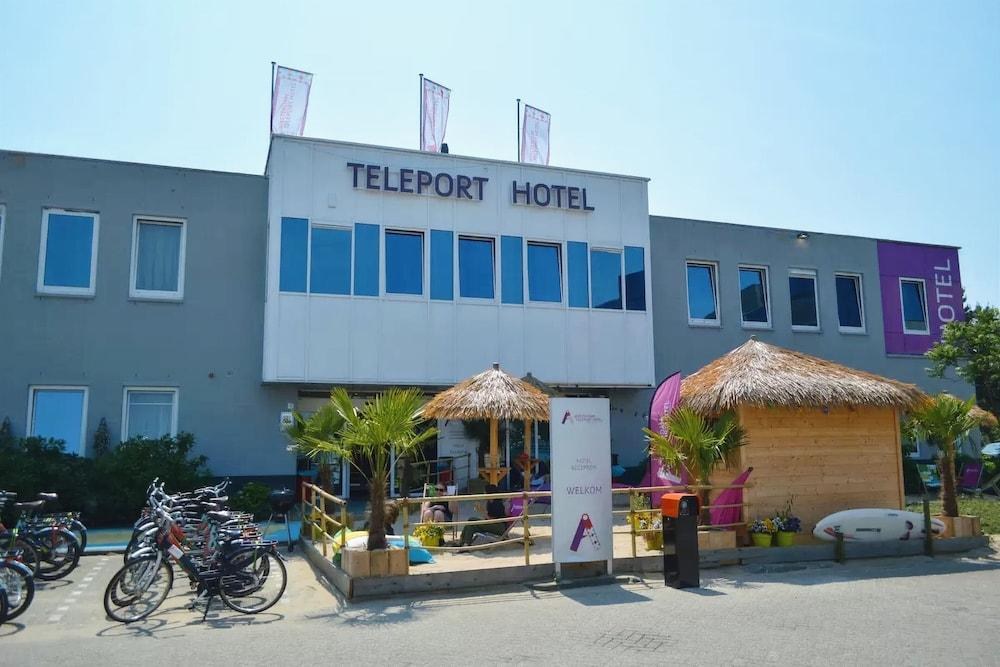 AMSTERDAM TELEPORT HOTEL photo 2