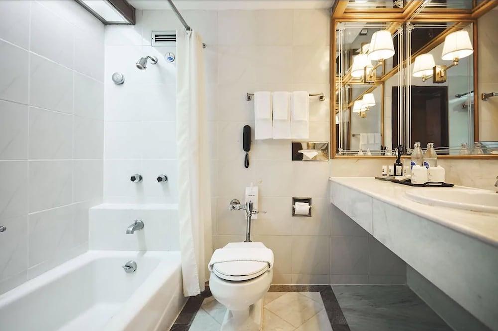 THE MONTIEN HOTEL BANGKOK photo 4