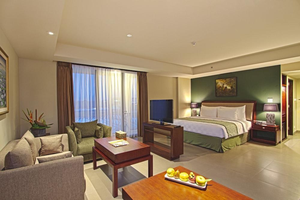 SWISS BELHOTEL RAINFOREST KUTA photo 2