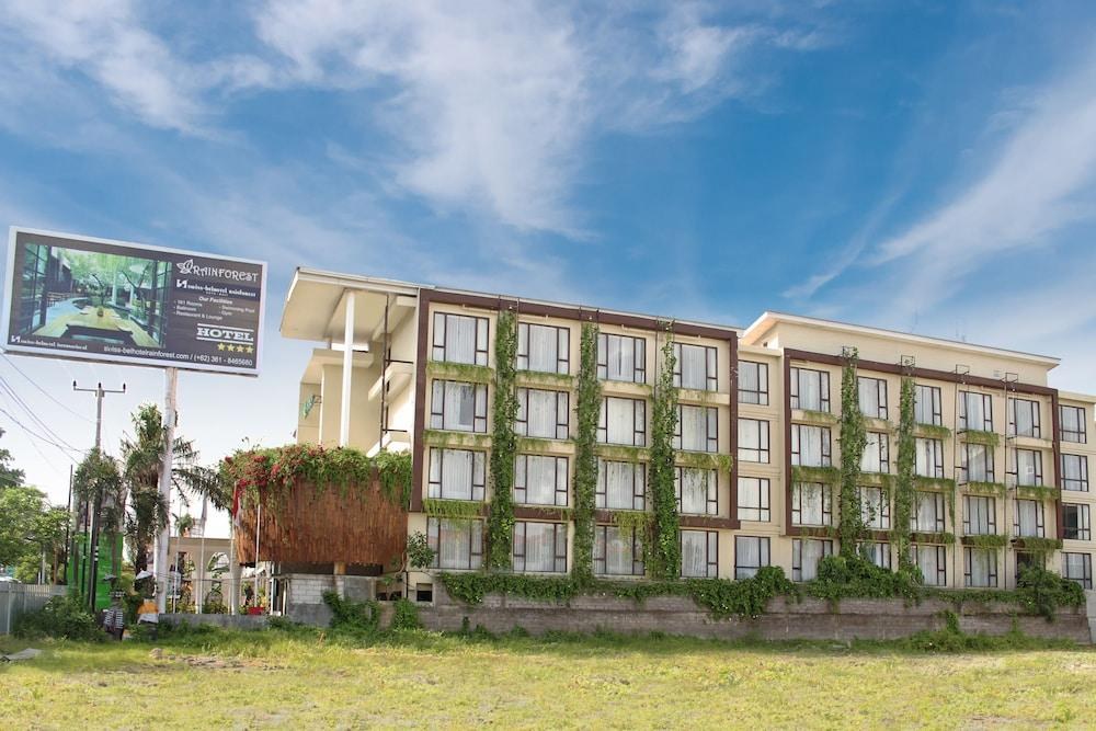 SWISS BELHOTEL RAINFOREST KUTA photo 3