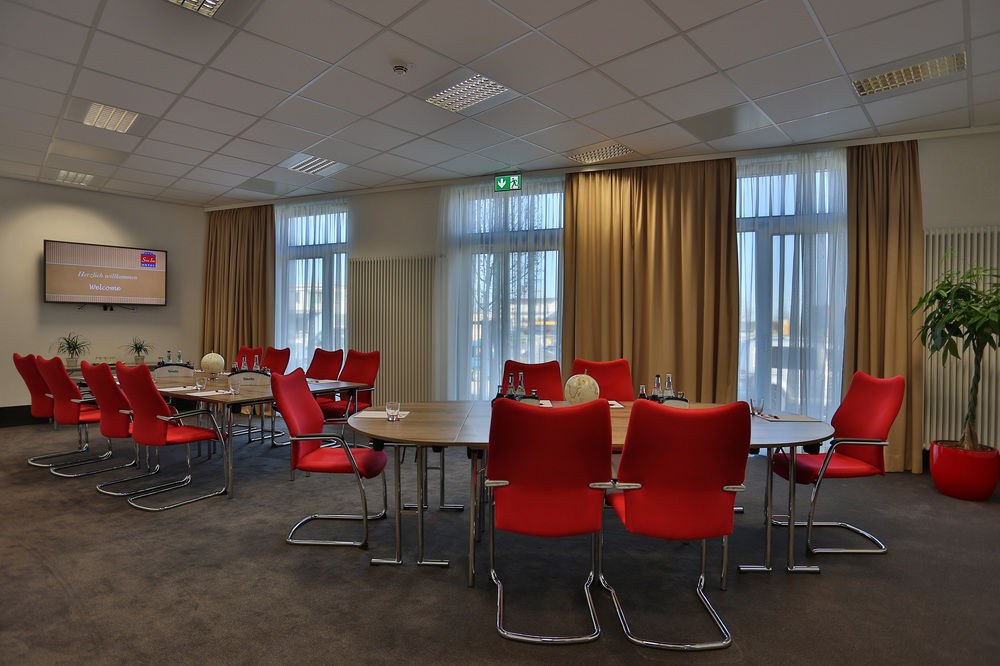 Vienna House Easy by Wyndham Stuttgart Airport and Messe photo 1