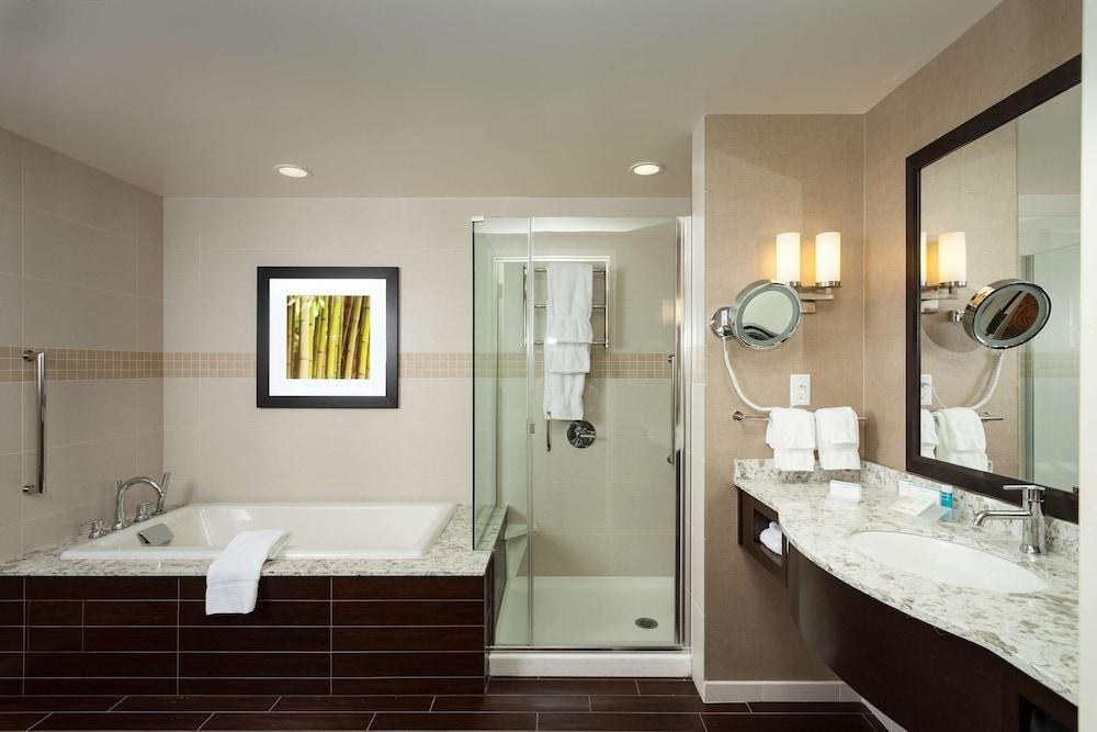 HILTON GARDEN INN DOWNTOWN photo 4