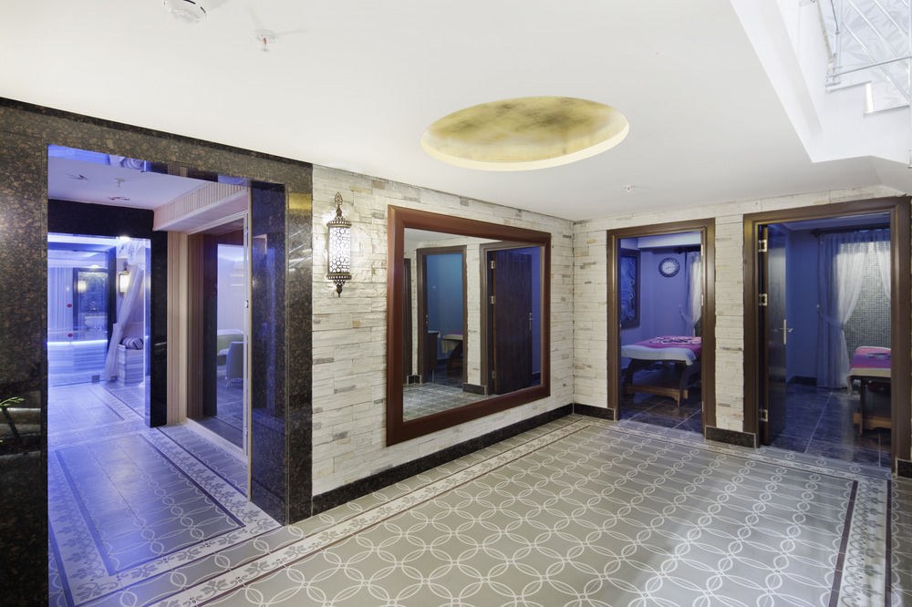 ALAIYE KLEOPATRA HOTEL