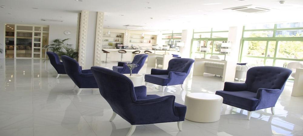 VONRESORT ELITE photo 2