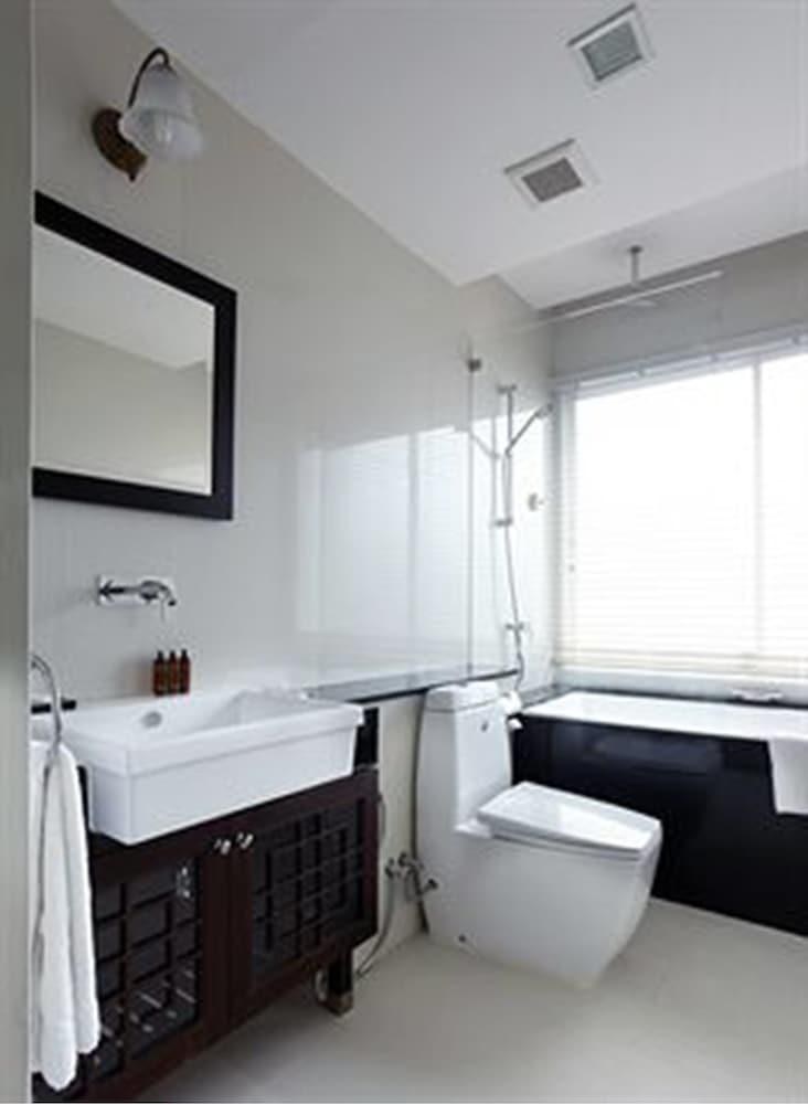 Rongratana Executive Residence photo 2