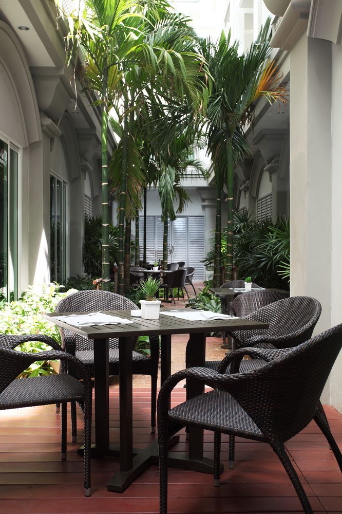 CHILLAX RESORT