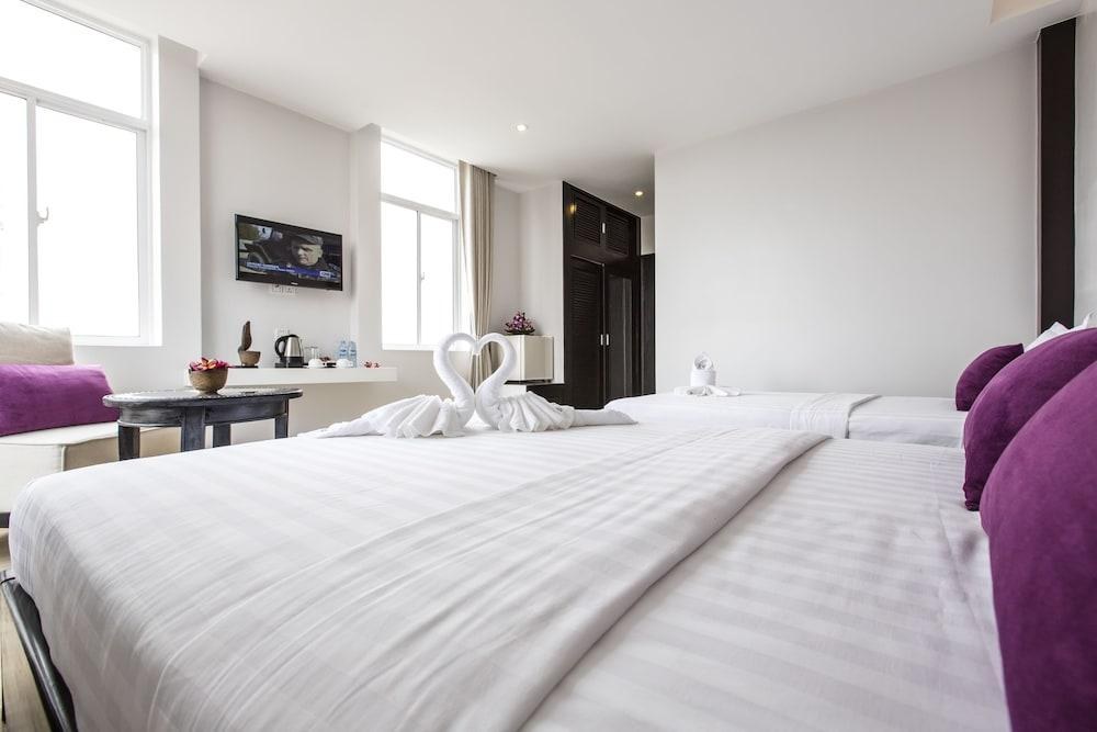 QUEEN GRAND BOUTIQUE HOTEL photo 3
