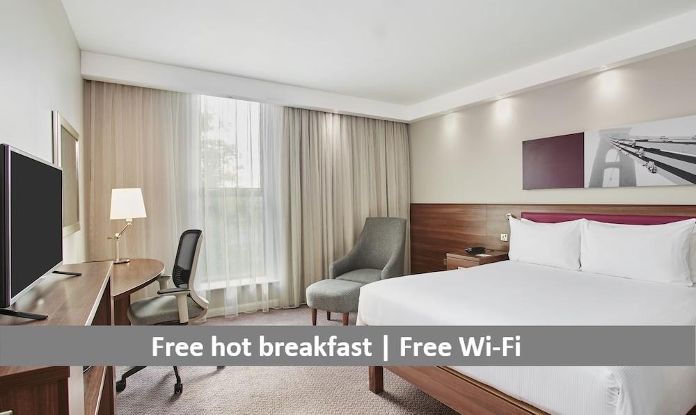 Hampton by Hilton Bristol City Centre photo 2