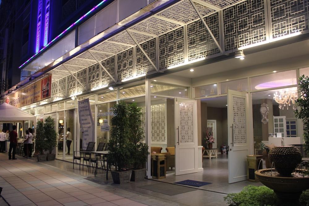 Sino Maison Patong photo 4