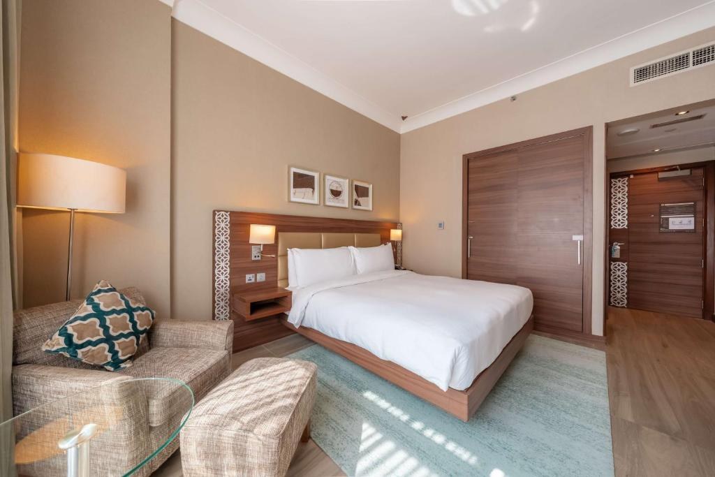 Hilton Garden Inn Dubai Jumeirah photo 3