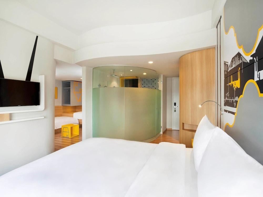 Hotel KIMAYA Braga Bandung by HARRIS photo 2
