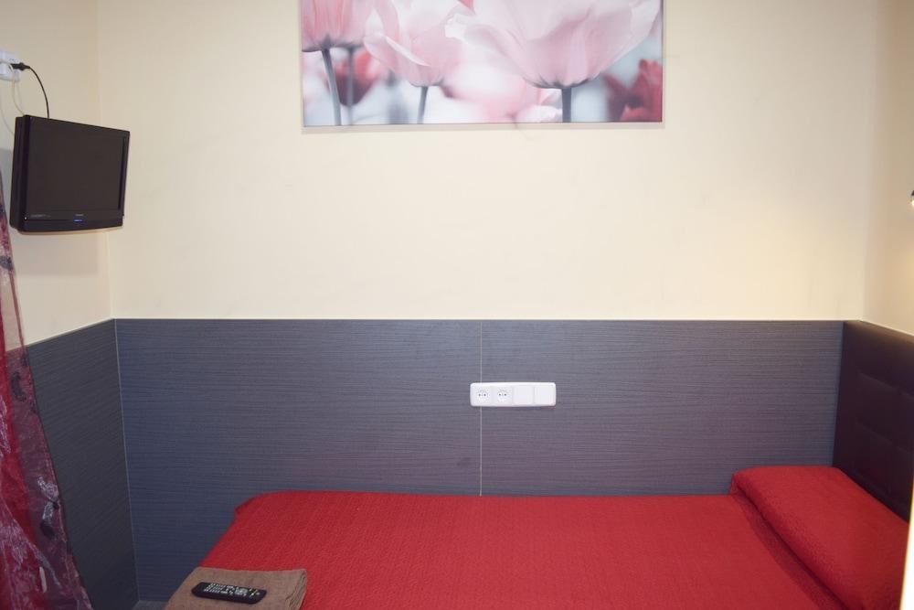 HOSTAL NUMANCIA photo 4