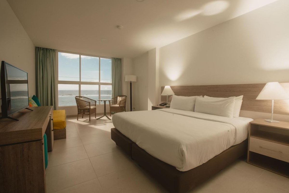 DECAMERON SAN LUIS photo 2