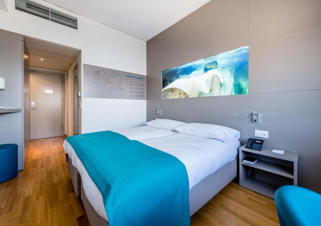 AQUATIS HOTEL LAUSANNE photo 1