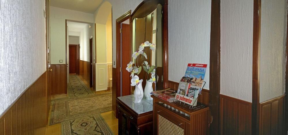 HOSTAL SAN ANTONIO photo 3