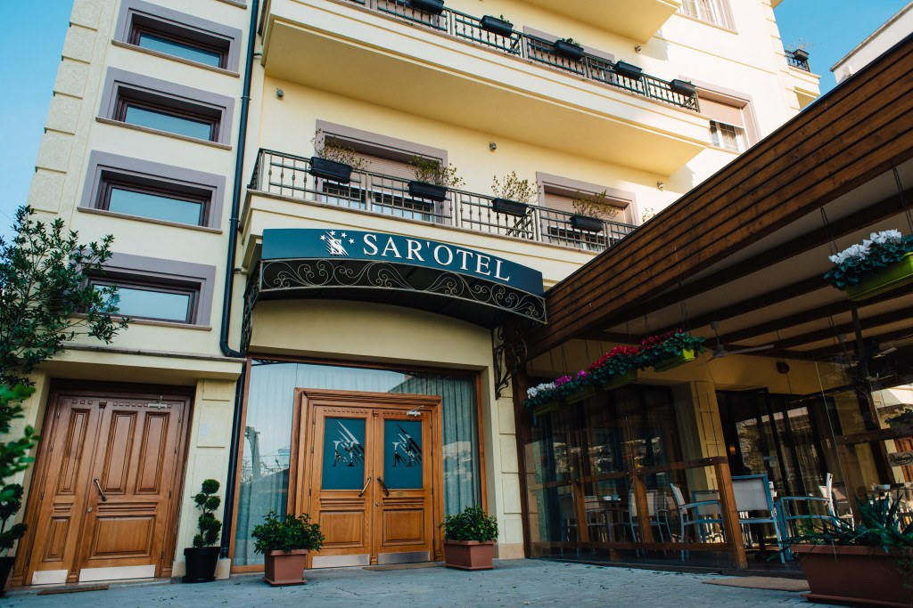 SAR OTEL