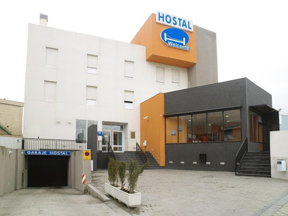 HOSTAL WELCOME photo 3