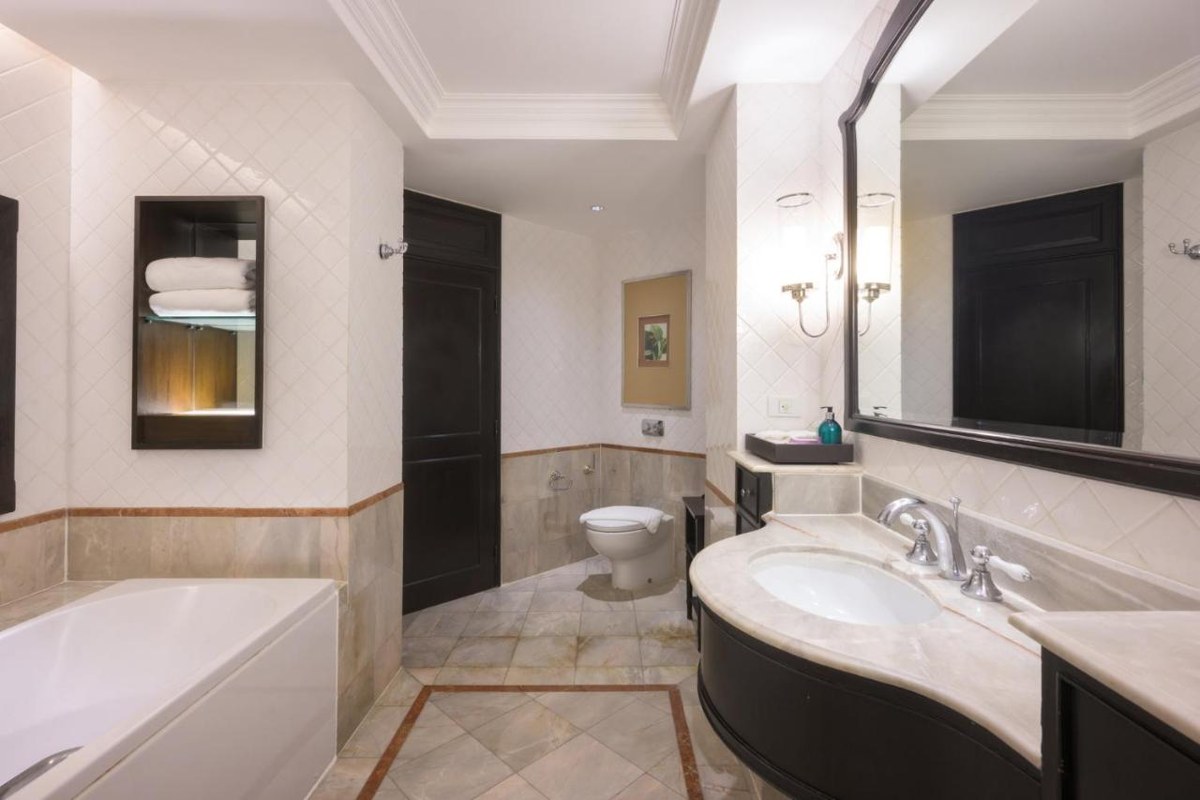 CENTARA GRAND BEACH RESORT HUA HIN photo 1