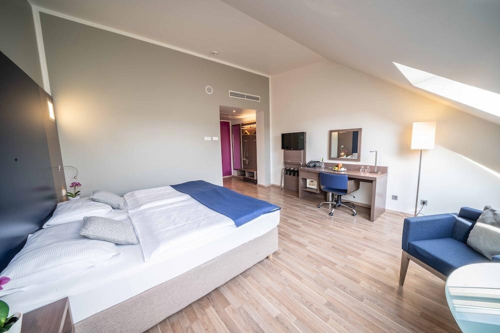 Hotel Orangerie photo 4