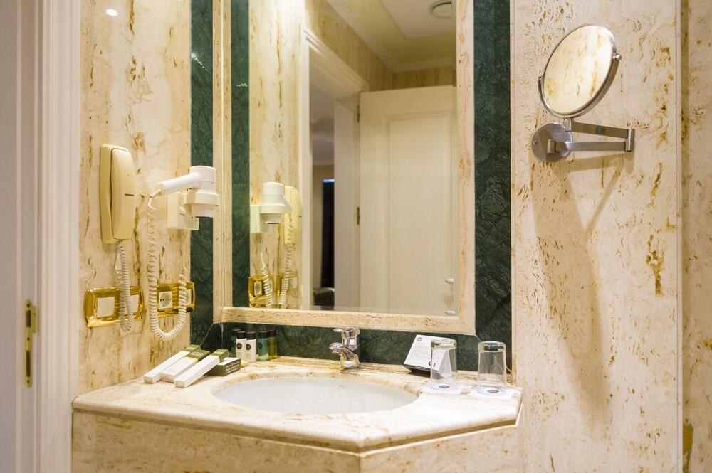 Hotel Soho Boutique Salamanca photo 4
