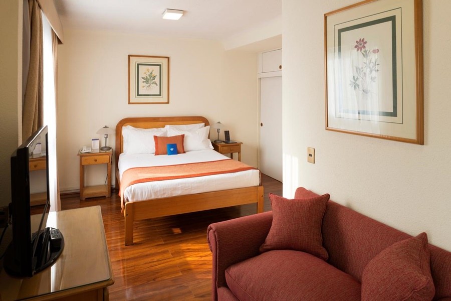 HOTEL PRESIDENTE