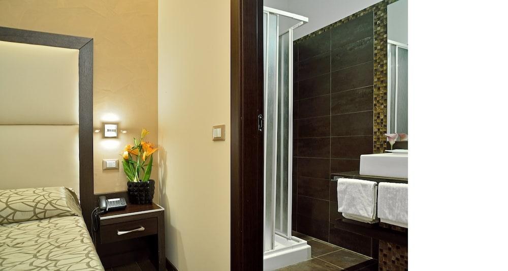 Catone District Hotel photo 2