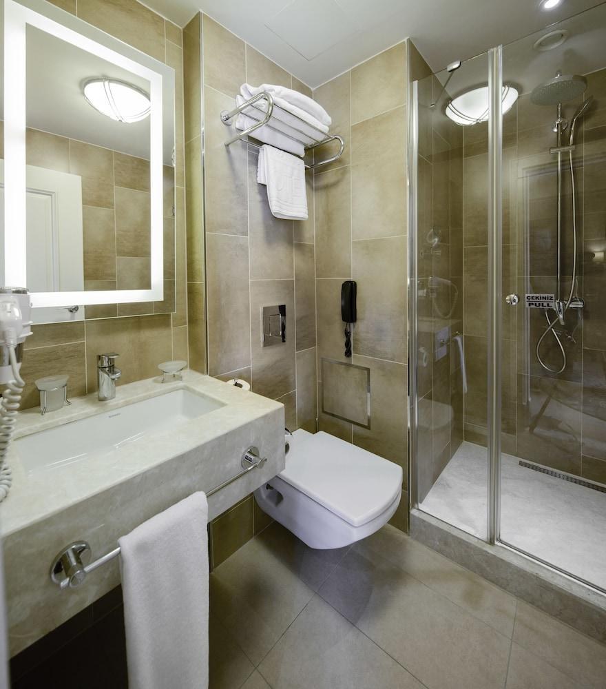 TITANIC COMFORT SISLI HOTEL photo 4