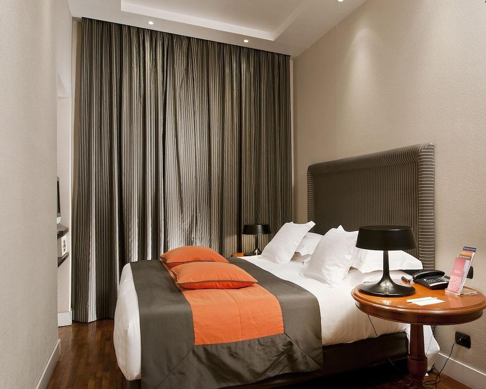 Hotel Alpi photo 2