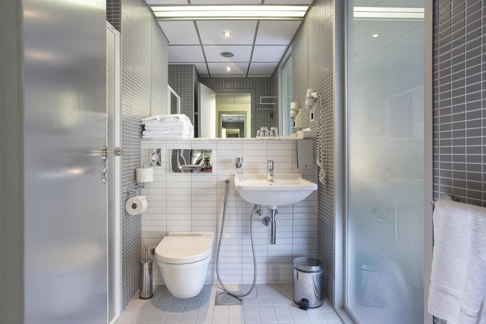 Tallink Spa & Conference Hotel photo 2
