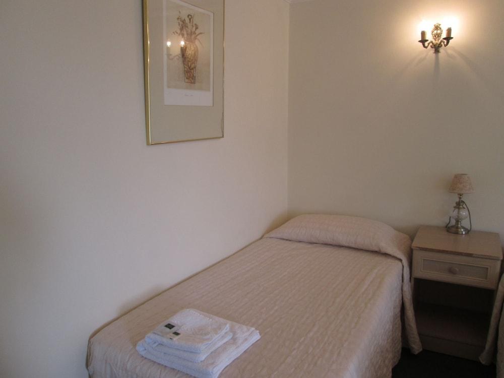 Brompton Hotel photo 3
