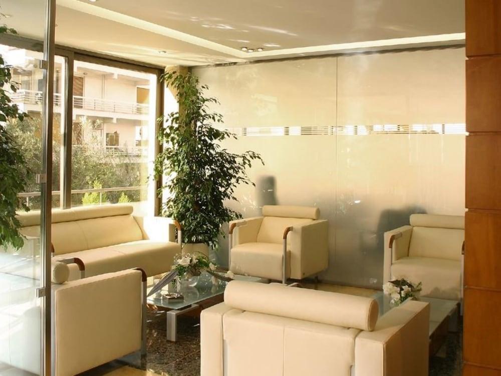 Blue Sea Hotel Alimos photo 3