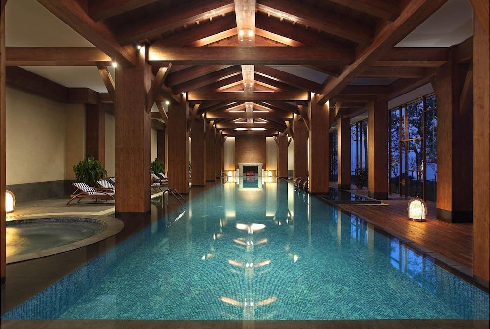 INTERCONTINENTAL ONETHOUSAND ISLAND LAKE RESORT photo 3