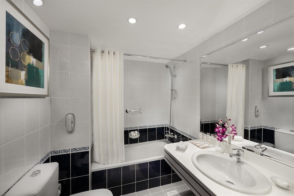 SAVOY CENTRAL HOTEL APARTMENTS photo 1