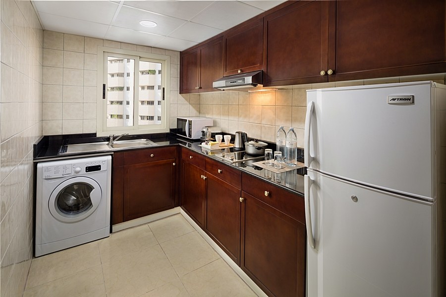 SAVOY CREST HOTEL APARTMENTS photo 2
