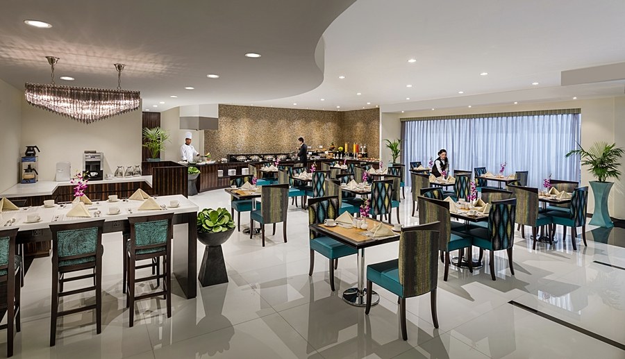 SAVOY CREST HOTEL APARTMENTS photo 3
