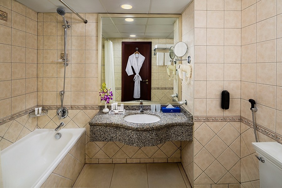 SAVOY CREST HOTEL APARTMENTS photo 4