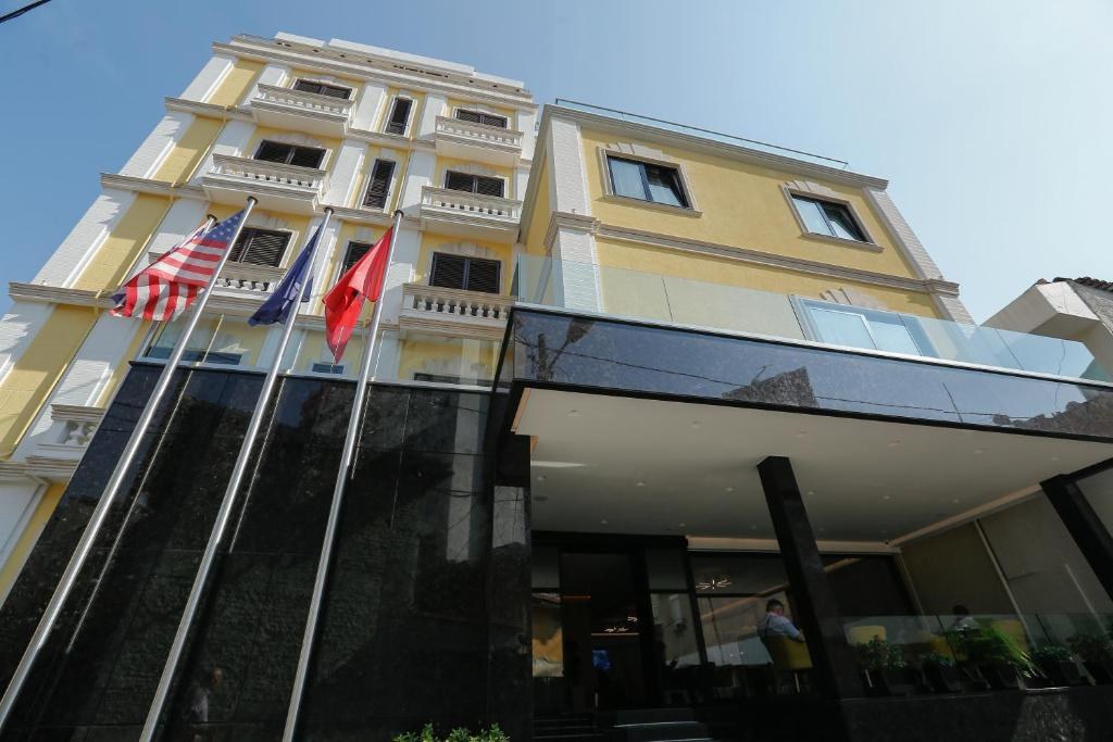 HOTEL OXFORD