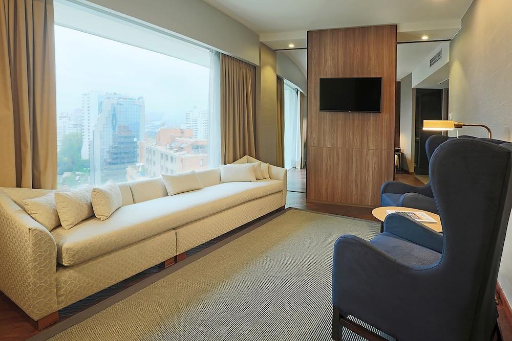 Doubletree By Hilton Santiago Kennedy photo 2