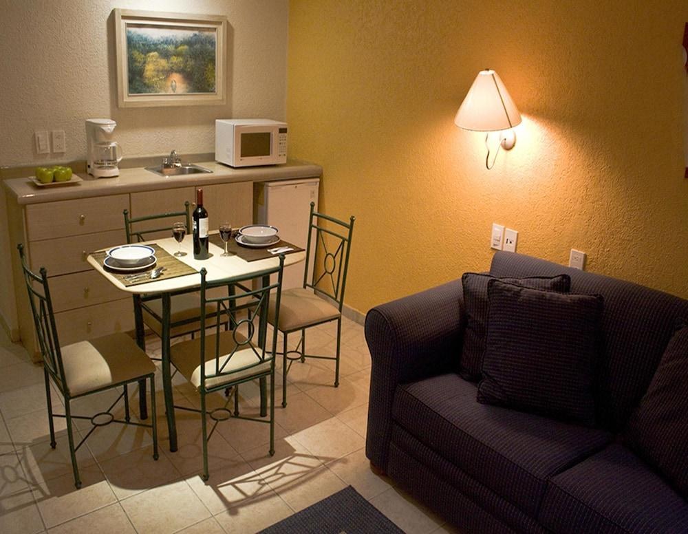 Plaza Inn Express photo 4