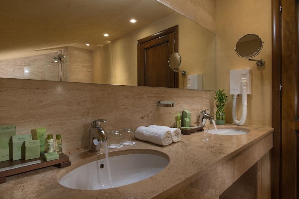 Rosslyn Thracia Hotel Sofia photo 4