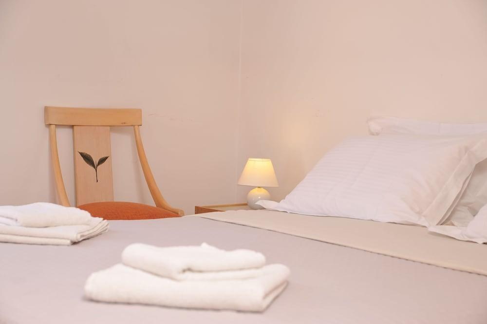 ACROPOLIS AMI BOUTIQUE HOTEL photo 2