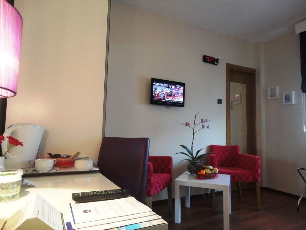 BEST WESTERN TASHAN BUSINESS & AIRPORT HOTEL photo 1